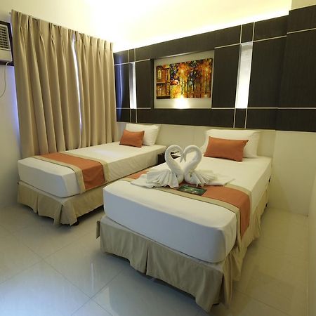 Southpole Central Hotel Себу Экстерьер фото