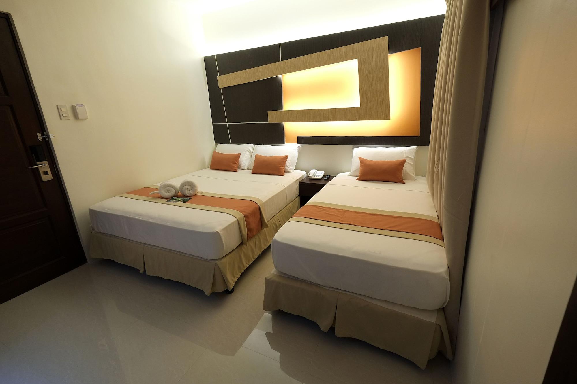 Southpole Central Hotel Себу Экстерьер фото